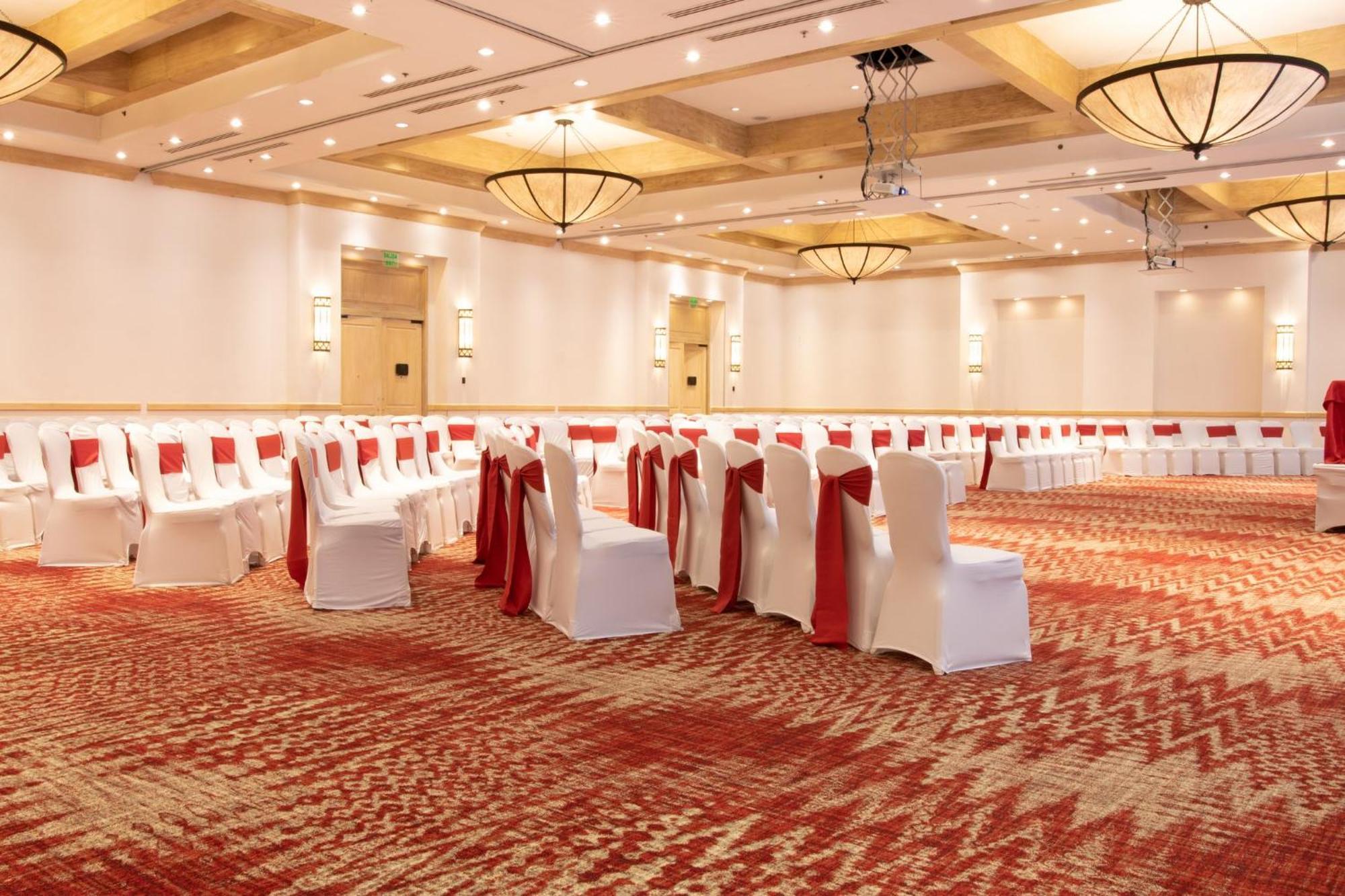 Intercontinental Tegucigalpa At Multiplaza Mall By Ihg Екстериор снимка
